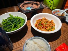 -老湘村·湖南土菜(天河维多利店)