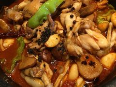 -云海肴·汽锅鸡·云南菜(天山百盛优客店)