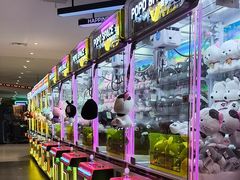 -反斗乐园π·电玩·高空拓展·蹦床(龙华天虹店)