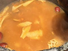 -芸山季·云南山珍菌火锅(人民广场来福士店)