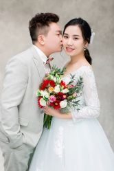 -菲林婚纱摄影工作室