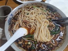-丁丁猫重庆小面(徐州路店)
