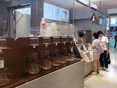 -喜茶(北京华贸购物中心店)