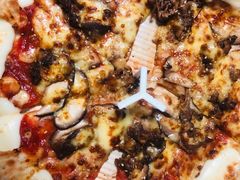 -必胜客宅急送(真北乐购店)