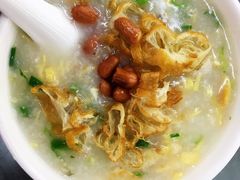艇仔粥-穗银肠粉店(东川路店)