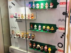 -泡泡玛特POPMART(国金街店)