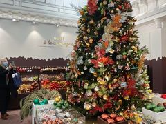 -乐蓬马歇百货公司(Rive Gauche)