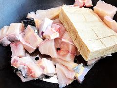 -老刘生态大鱼坊铁锅炖鱼(赛马场店)