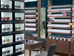 -LensCrafters亮视点(东方新天地店)