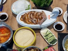-龙聚德北京烤鸭(沙坪坝华宇A馆店)