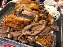 馕坑烤羊腿-西域阿里马新疆菜·清真(桂花路店)