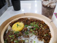 窝蛋牛肉煲仔饭-和平馆·地道港澳茶餐厅(西门口店)