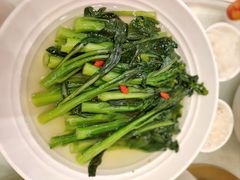 -东豪园林海鲜酒家(南港路辅路店)