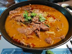自制不老牛肉汤锅-付掌柜在成都·热炒砂锅集(金禾店)