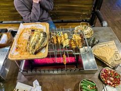 -麦凯伦烧烤·精酿超级工厂店(金桥总店)