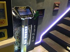 -鸣记脆皮烤鱼·海鲜烤鱼(三八广场店)