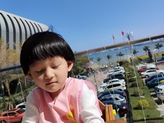 -卡普里披萨·牛扒·下午茶