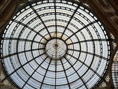 -文艺复兴百货(米兰大教堂广场店)