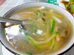 酸辣汤-天天向上素食餐厅(五台山店)