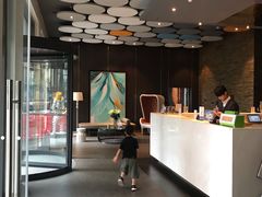 -桔子酒店(南京新街口张府园地铁站店)