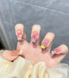 -兔猫ToMoreNails美甲美睫