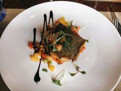 香煎深海鲈鱼柳-YUE·6·西式融合餐厅(外滩六号店)