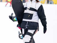 -采薇庄园四季滑雪场