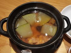镇店一品老鸡汤-顺风汤馆·广府粤菜(江宸天街店)