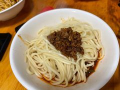 -明红蹄花(糍粑店街店)