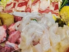 -樾餐厅泰式海鲜火锅(民歌湖店)