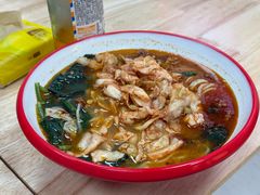 -二钢串叔麻辣烫(华龙大厦店)