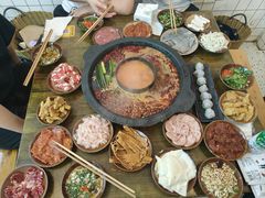 -黄潇洒老火锅(九眼桥宏济巷店)