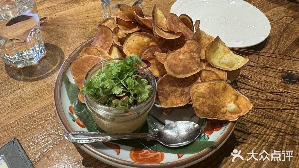 甜而不腻，简直是下午茶的最佳拍档! 椒盐玉米