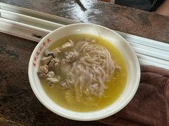 -文山荷鲜居(翠湖店)