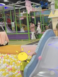 -菲菲羊乐园(临平银泰城店)