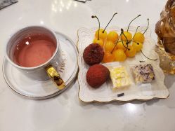 -倩极·精研痘敏肌管理