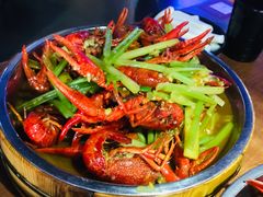 经典十三香龙虾-红盔甲·小龙虾(天钥桥店)