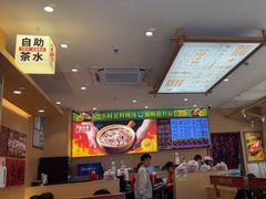 -华记煲仔华·煲仔饭(人和店)