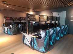 -涨巢·潮玩水疗局