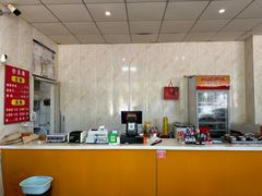 -洪峰浩老北京烧饼夹肉(角门路店)