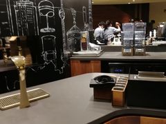 大堂-星巴克(迪士尼小镇店)