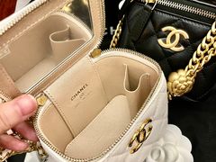 -CHANEL(恒隆广场店)
