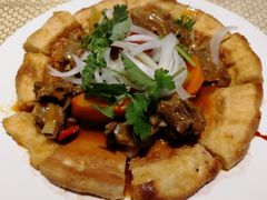巴扎馕包肉-巴扎美食·新疆菜·西域歌舞表演餐厅(新疆大厦店)