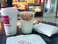 -泊星地咖啡馆(北京大学家园店)