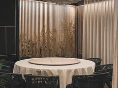 -蕉叶·泰国歌舞风情(世贸店)