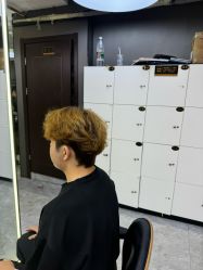 -藤野造型烫发染发