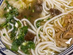 -鑫花溪牛肉米粉(凤凰街创始总店)