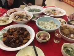 -侬佳蒸菜馆(听潮店)