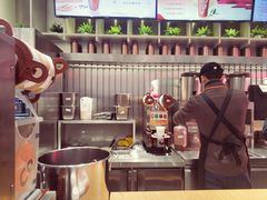 -CoCo都可(湖滨银泰店B区店)