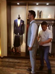 -优刻西服西装定制(金轮国际广场店)